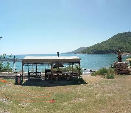 Sunsea Karaoz - Sulo Parque de Campismo